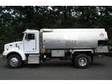 2004 Peterbilt 330, 2004 Peterbilt 330; Cat C-7 6 Cylinder