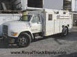 1995 FORD F800, Take you whole six man crew in one truck