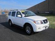 2010 Nissan pathfinder GCC specs On sale