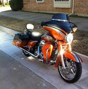 Harley-Davidson STREET GLIDE - LIMITED EDITION- FLHXSE2 CVO YEAR 2011