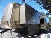 2008 CARRIAGE DOMANI 30, Fifth wheel