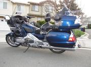 2007 Honda Goldwing GL1800, only 8, 700 miles!