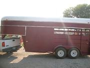 16' 2 Horse Gooseneck w/ dressing room