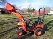 2013 Kubota BX2370 4X4 with loader