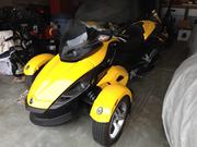 2008 Can-Am Spyder.8, 922 miles on it.