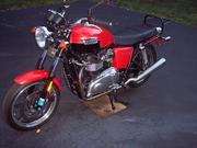 Triumph Bonneville 2925 miles