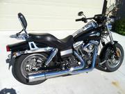 2011 HARLEY-DAVIDSON Dyna
