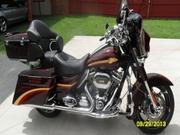 2010 - Harley-Davidson CVO Street Glide FLHXSE