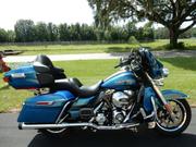 2014 - Harley-Davidson Ultra Classic detach. Tour