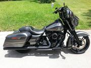 2014 - Harley-Davidson Street Glide Special FLHXS