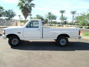 FORD F250 Ford F-250 LD Reg. Cab 2WD