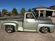 1953 Ford F-100Resto Mod
