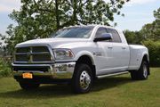 2015 Dodge Ram 3500Laramie Mega Cab 4 door