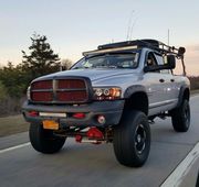 2005 Dodge Ram 2500SLT