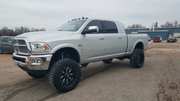 2015 Ram 2500Laramie Crew Cab Pickup 4-Door